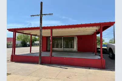 1515 N Main Street, Fort Worth, TX 76164 - Photo 1