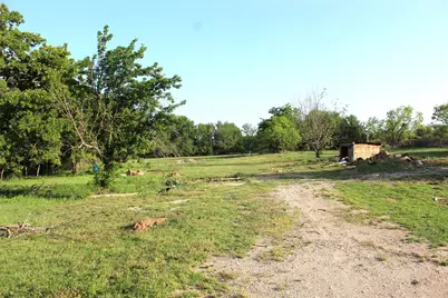 701 S Drew Avenue, Stephenville, TX 76401 - Photo 2