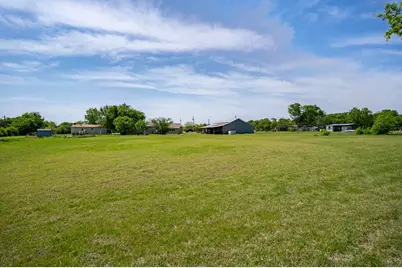 18025 Tydings Road, Justin, TX 76247 - Photo 10