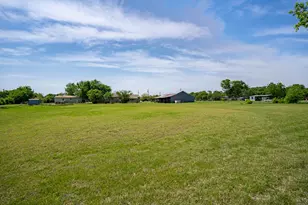 18025 Tydings Rd, Justin, TX 76247 - Photo 10