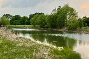 238 Bold Springs Ct, West, TX 76691 - Photo 32