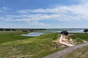 705 Peninsula Dr, Honey Grove, TX 75446 - Photo 1