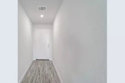 205 Arbor Court, Granbury, TX 76048 - Photo 12