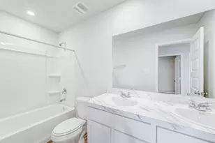 205 Arbor Ct, Granbury, TX 76048 - Photo 22