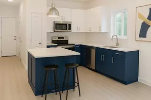 226 10th St, Paris, TX 75460 - Photo 1