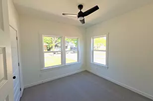 226 10th St, Paris, TX 75460 - Photo 30