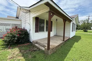 6564 Lone Star Parkway N, Crawford, TX 76638 - Photo 2