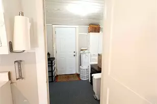 6564 Lone Star Parkway N, Crawford, TX 76638 - Photo 20