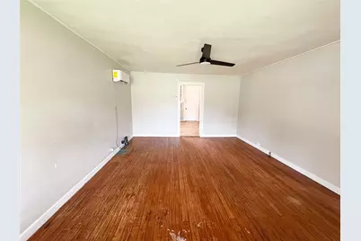 6564 Lone Star Parkway N, Crawford, TX 76638 - Photo 10