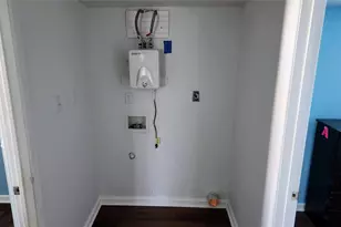 3852 Avra Cir, Granbury, TX 76048 - Photo 18