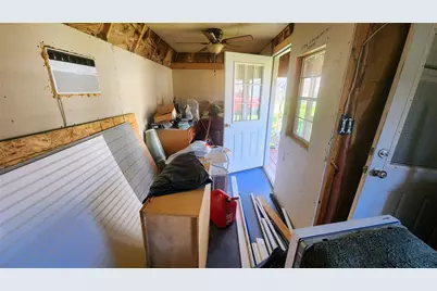 3852 Avra Circle, Granbury, TX 76048 - Photo 22