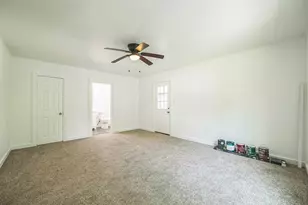 2126 Cedar St, Paris, TX 75460 - Photo 30