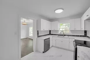 2126 Cedar St, Paris, TX 75460 - Photo 1