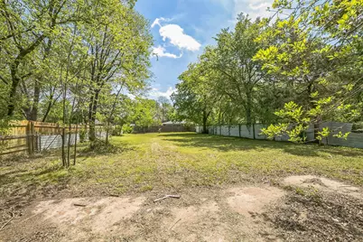 805 20th Street SE, Paris, TX 75460 - Photo 28