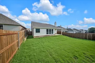 3519 Columbus St, Gainesville, TX 76240 - Photo 36