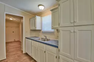 3021 Moon Ct, Granbury, TX 76049 - Photo 18