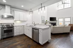 3816 W 7th St, Fort Worth, TX 76107 - Photo 12