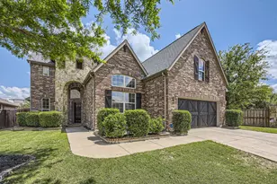 12700 Homestretch Dr, Fort Worth, TX 76244 - Photo 2