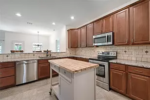 351 Peachtree Ln, Princeton, TX 75407 - Photo 4