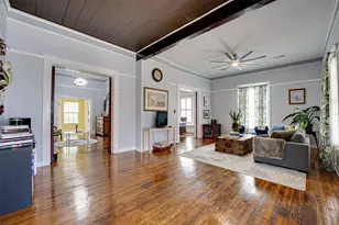 1515 Caddo St, Commerce, TX 75428 - Photo 6