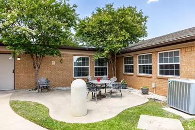 2229 N Carroll Boulevard, Denton, TX 76201 - Photo 8