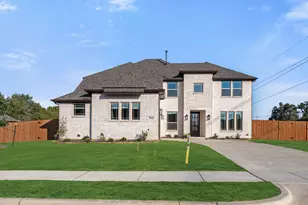 2602 Bear Trl, Mansfield, TX 76063 - Photo 2