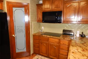 3073 E Lake Dr, Gladewater, TX 75647 - Photo 18