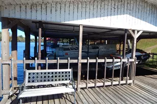 3073 E Lake Dr, Gladewater, TX 75647 - Photo 14