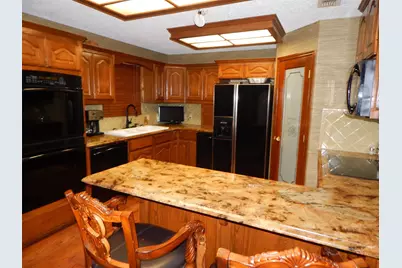 3073 East Lake Dr., Gladewater, TX 75647 - Photo 16