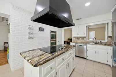 314 Xavier Drive, Garland, TX 75043 - Photo 14