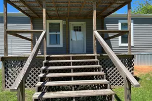 322 E College St, Fairfield, TX 75840 - Photo 4