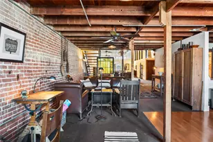 118 W Grand St, Whitewright, TX 75491 - Photo 16