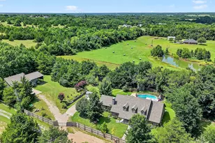 77 Fellowship Ln, Sherman, TX 75090 - Photo 2