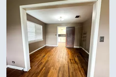 407 Bremond Street, Franklin, TX 77856 - Photo 6