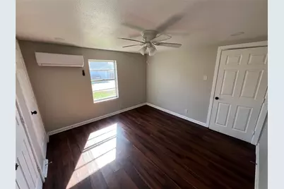 700 Dubois Street, Denison, TX 75020 - Photo 4