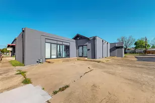 630 Dalworth St, Grand Prairie, TX 75050 - Photo 1