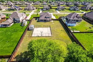 211 Stonegate Wy, Red Oak, TX 75154 - Photo 38