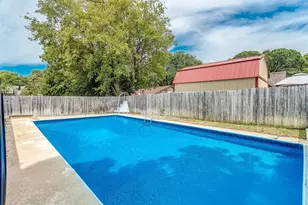 2123 Valleydale Dr, Arlington, TX 76013 - Photo 24