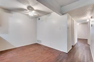 2820 Ridgecrest Dr, Fort Worth, TX 76133 - Photo 10