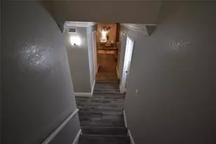 538 E Avenue J, Grand Prairie, TX 75050 - Photo 14