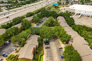 538 E Avenue J, Grand Prairie, TX 75050 - Photo 36