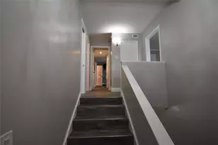 538 E Avenue J, Grand Prairie, TX 75050 - Photo 18