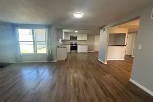 708 Barrow St, Goldthwaite, TX 76844 - Photo 4