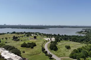 1095 Gallivant Ln, Dallas, TX 75218 - Photo 2