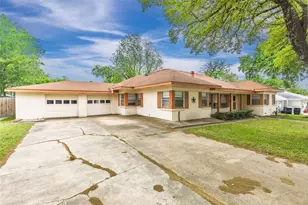 2309 Holsum Cir, Greenville, TX 75401 - Photo 12