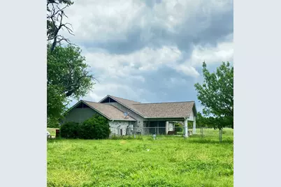 218 County Road 2992, Windom, TX 75492 - Photo 18