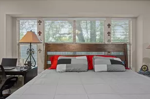 196 Creek Dr, Whitney, TX 76692 - Photo 12