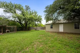 196 Creek Dr, Whitney, TX 76692 - Photo 32