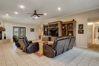 6101 Kovarik Road, Wichita Falls, TX 76310 - Photo 4