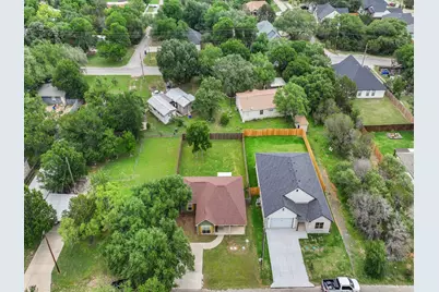 4911 Wichita Street, Granbury, TX 76048 - Photo 30